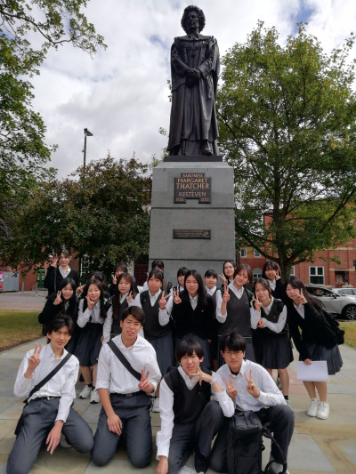 ②